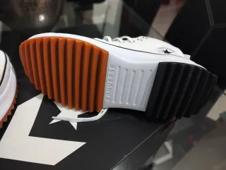 Converse Chuck Taylor Blancas Talla 46.5