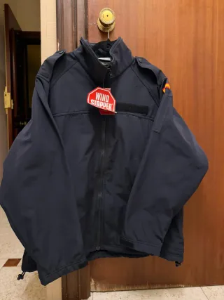 Cortavientos Armada Española Azul