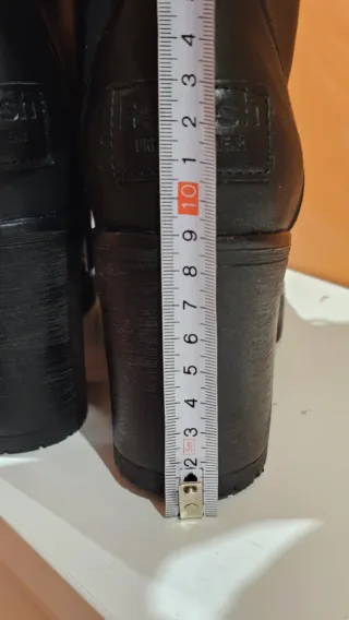 Botines Refresh negros tacón plataforma