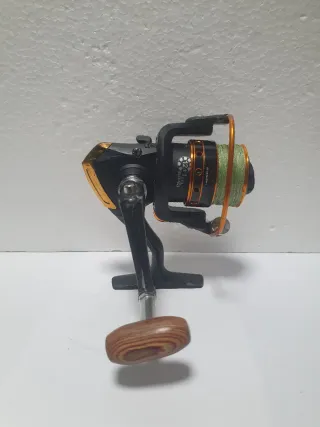 Lote 5 carretes de pesca