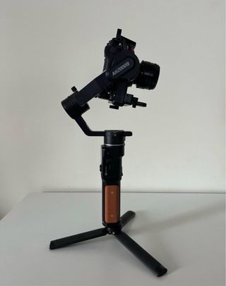 Estabilizador de camara feiyutech