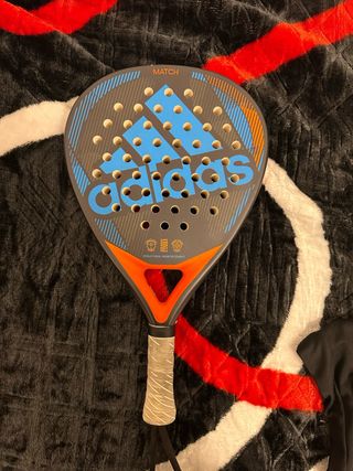 Pala de pádel Adidas Match