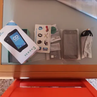 Teléfono móvil MyWygo Turia 3 Negro