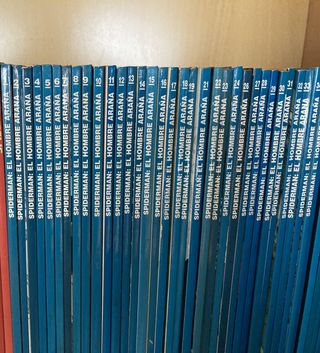 54 tomos Spiderman vol.6 - Lomo azul casi completo