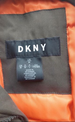 Abrigo DKNY sin estrenar