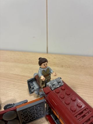 Lego Star Wars Rey con Speeder