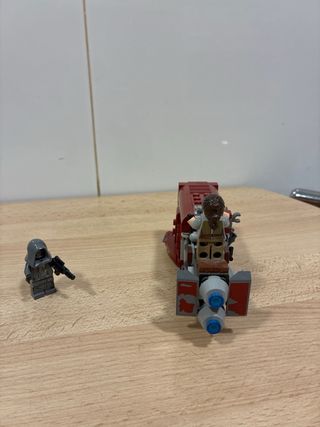 Lego Star Wars Rey con Speeder