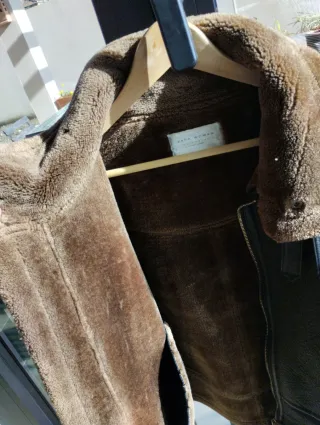 Chaqueta Zara Negra con Borrego Interior