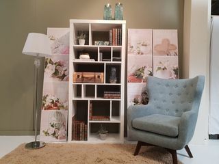 Librería blanca brillo