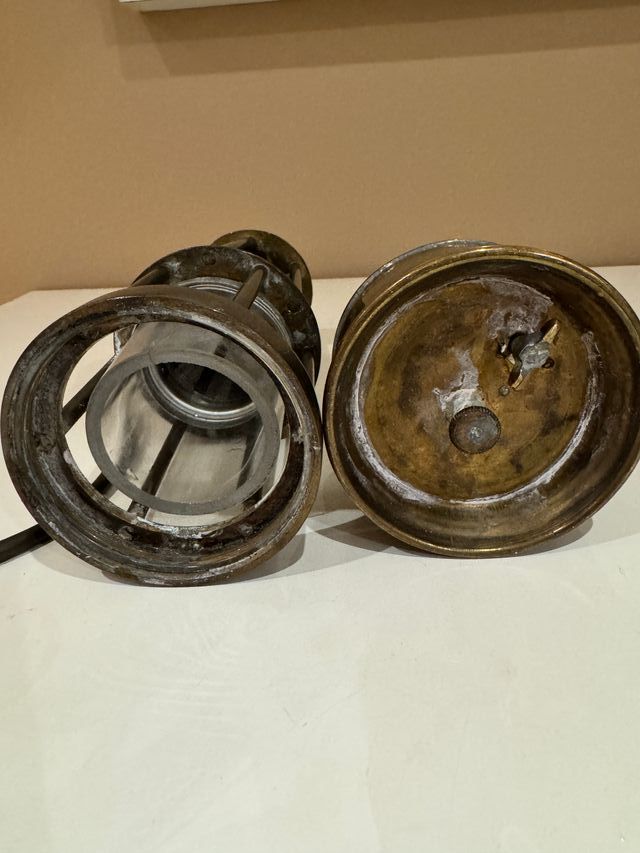 Lámpara antigua de mina / industrial – latón.