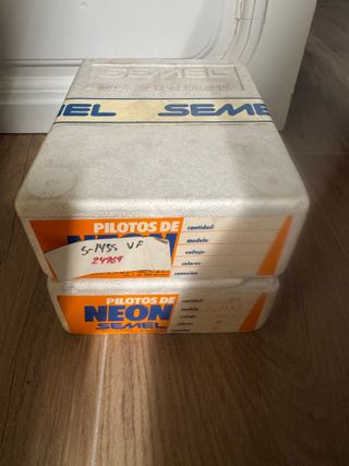 Lote 25 Pilotos Neón SEMEL S-1435 VF Ámbar