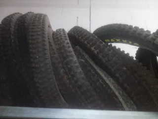 Cubiertas DH 29 Usadas