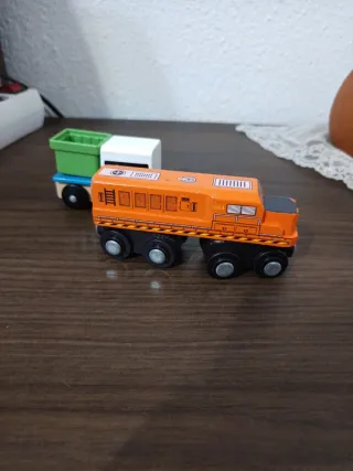 Locomotora imantada IKEA