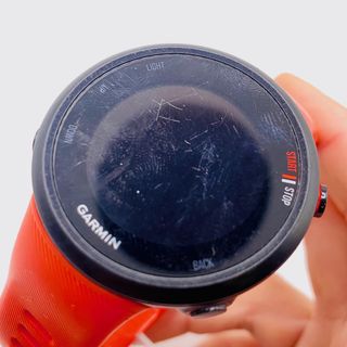 SMARTWATCH GARMIN FORERUNNER 45 CON CABLE DE CARGA