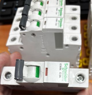 Interruptores Magnetotérmicos Schneider Electric