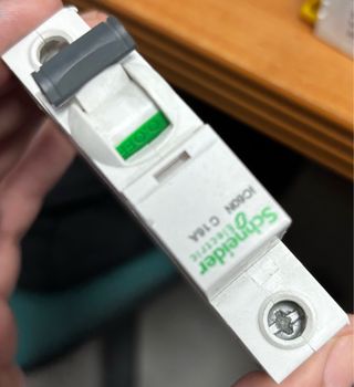 Interruptores Magnetotérmicos Schneider Electric