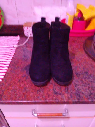 Botines negros tacón