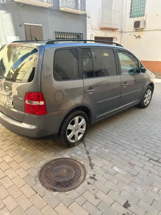 Volkswagen Touran 2006