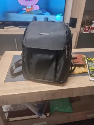 Mochila juvenil negra