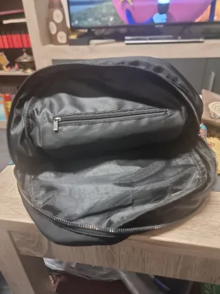 Mochila juvenil negra