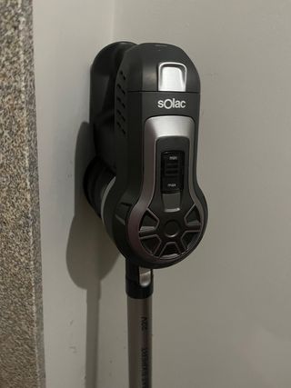 Aspiradora Escoba Solac Turbo brush 24V