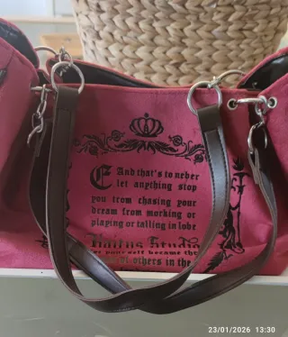 Bolso de hombro fucsia y marrón