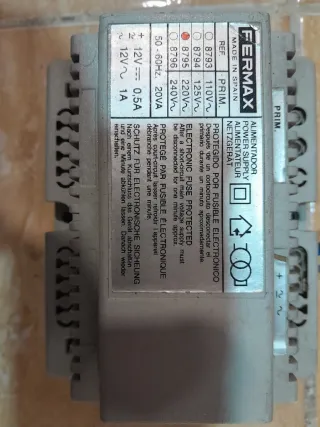Alimentador portero/videoportero Fermax 8795 220V