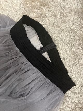 Falda larga de tul gris azulado