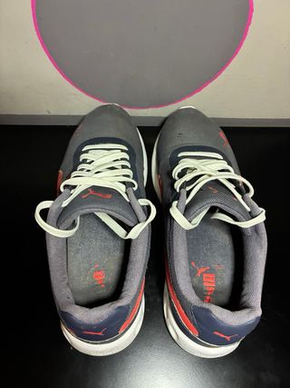 Scarpe da ginnastica Puma blu e rosse taglia 44