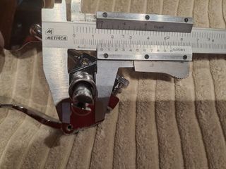 Guyker BB100-DD Xtender Drop D Afinador Bajo