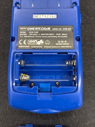 Consola Game Boy Color Edición Pikachu Amarilla