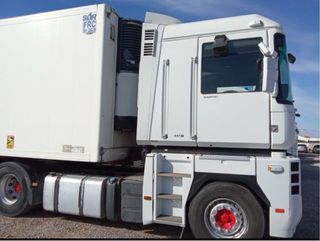 Renault Magnum 460DXI