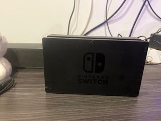 Nintendo Switch Verde y Morado