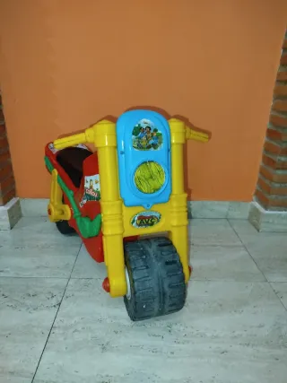 Moto correpasillos infantil