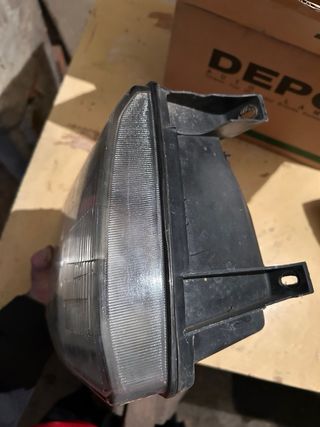 Faro Delantero Mitsubishi Montero