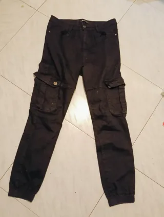 Pantalones cargo negros