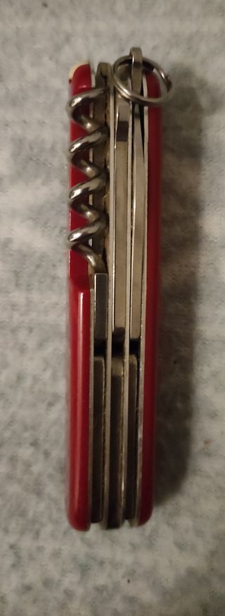 Navaja Suiza Victorinox Roja.