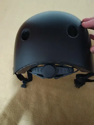 Casco Negro Bici/Patinete Eléctrico