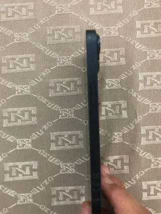 iPhone 14 100% batería