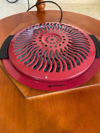 Mesa redonda madera con cristal, brazero, 4 faldas