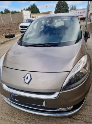 Renault Scenic 2013