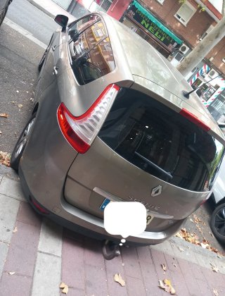 Renault Grand Scenic 2013