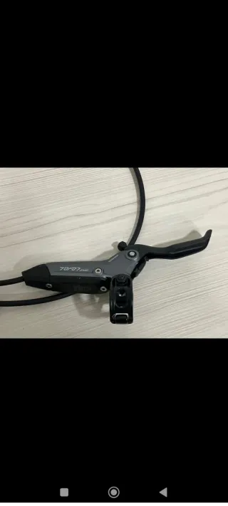 Frenos Sram Level Bronce 4 pistones