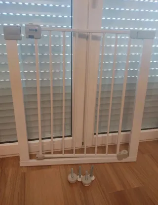 Barrera Seguridad Infantil Safety 1st Auto Close