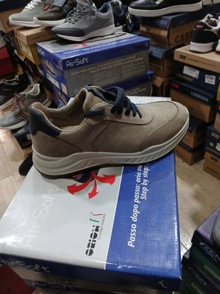 Zapatillas STX Hombre Beige/Negro t 40 piel