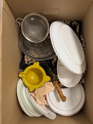 Vajilla completa  Algun otro cacharros cocina