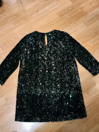 Abito nero paillettes