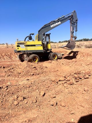 Excavadora Akerman Volvo