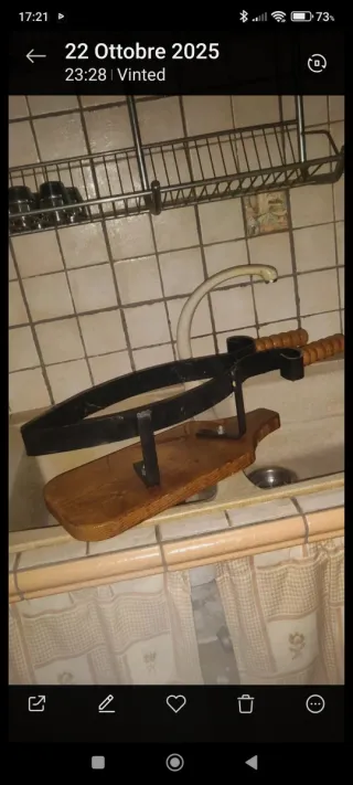 Morsa per prosciutto in metallo e legno