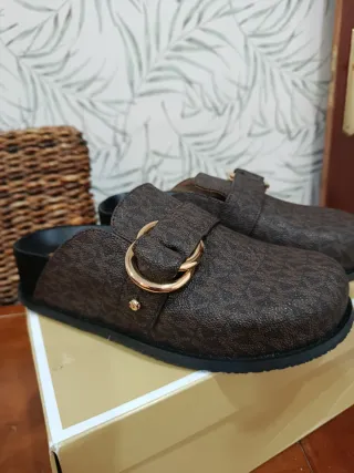 Zuecos Michael Kors Talla 37 Sin Estrenar,